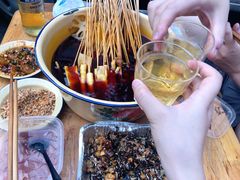 -拈签一笑黄牛肉辣卤串串