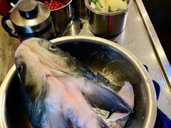 招牌柴火灶鱼头-好灶头妈妈菜·柴火灶台鱼·千岛湖土菜地标美食