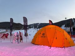 -中旅松花湖滑雪场
