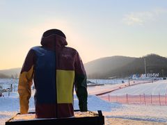 -中旅松花湖滑雪场