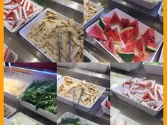 -运气牛自助酱大骨火锅(南京东路店)