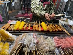 -小魏哥果仁烤面筋