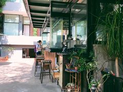 -杨桃院子咖啡吧(中华红墨店)