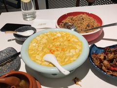 蟹黄豆腐-Colourful Yunnan Hawthorn 彩云南 孔雀