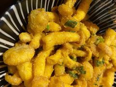 -琥珀老六龙虾(四里河店)