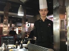 -利昂法式铁板主题餐厅(新奥购物中心店)