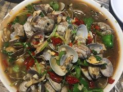 -金陵大勇烧烤·小龙虾·海鲜大咖(竹山路店)
