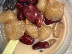 -八婆婆烧仙草(中山路店)