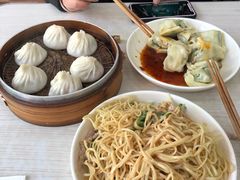 -珊珊小笼馆(仙霞路店)