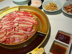 -猪啊牛呀羊啊铜盘烤肉(正大广场店)