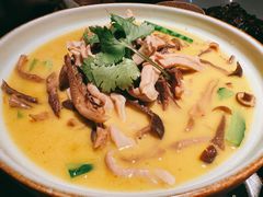 -吃饭皇帝大土家民族菜(正大广场店)