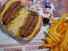 火烤双层牛肉特堡-The Habit Burger Grill 哈比特汉堡(爱琴海店)