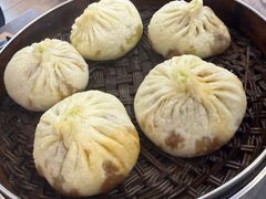 排骨馅包子-张包铺(关东古巷店)