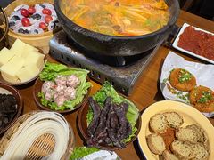 -黔有有贵州酸汤夺夺粉火锅(五味十字店)