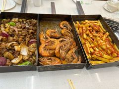 -老东镇啤酒屋海鲜加工·蒸汽海鲜·海鲜烧烤(台东店)