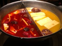 -湊湊火锅·茶憩(新中关购物中心店)