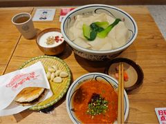 -陇上秦轩西安biangbiang面(朝龙汇店)