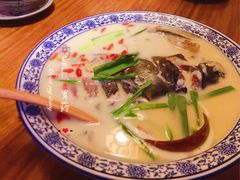 奶汤鱼头煲-馬蘭花開(车站大道店)