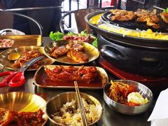 -胡悦里韩式烤肉(芝罘万达广场店)
