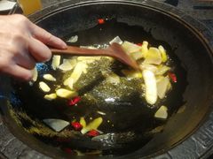 -大鱼山房鱼头火锅(老字号品质店)