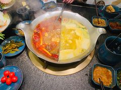 -湊湊火锅·茶憩(打浦桥日月光店)