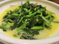 -姜君·千岛湖鱼头馆(浦东大道店)