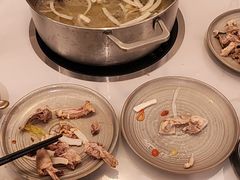 -喃喃椰·糟粕醋·椰子鸡火锅(七堡花园店)