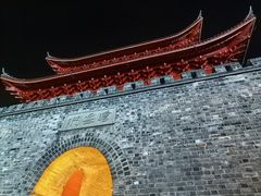 -巴陵广场