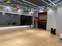 -乐刻健身(龙湖杭州紫荆天街精品店)