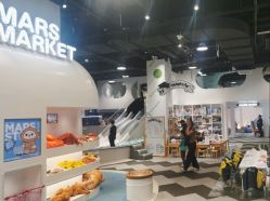 -MINI MARS KIDS CLUB亲子家庭中心(长宁天山店)