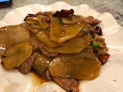 牛肉炒土豆片-文三里屯面馆(三里屯店)