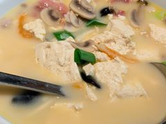 -悦融琥珀·京鲁菜·海味珍品(西单店)