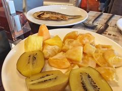 -荣誉国际酒店-云顶旋转餐厅