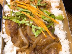 -鑫釜山海鲜烧烤(鑫丰国际店)