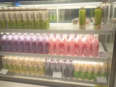 -奈雪的茶(湖滨银泰in77C区PRO店)