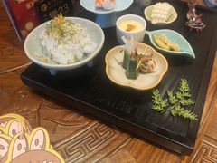 -龙悦湾酒家·八阵鱼生·渔人码头店