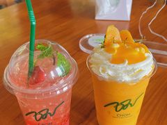 -Chom Cafe and Restaurant