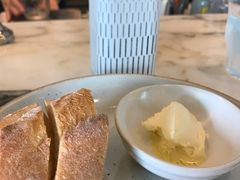 -ROAST coffee & eatery