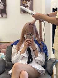 -V8潮牌·接发烫染连锁