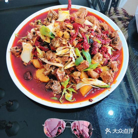 好味轩大盘鸡(吉祥路风情街店)