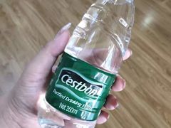 -耳语轻风专业采耳馆(古北花世界商业广场店)