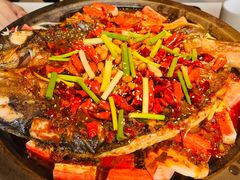 -鸣记脆皮烤鱼·海鲜烤鱼(三八广场店)