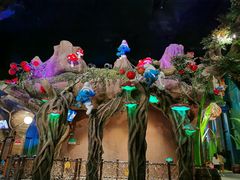 -蓝精灵乐园·世茂精灵之城主题乐园