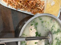 -雪湖煜辰鱼头老店(雪野湖店)