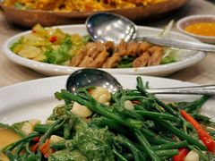 -光海鲜鱼翅餐厅(叻差拉披色路店)