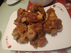 -吴记酱骨炖菜馆(西大直街店)