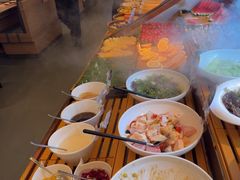 -牛YO寿喜烧·铁板烧和牛火锅自助(市府恒隆店)