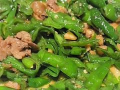小炒黑猪肉-湘满甲·黄焖甲鱼创始者·湘菜·鲁菜(潘家园店)