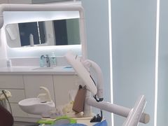 -极光口腔·矫正种植修复(锦江店)