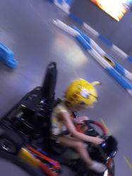 -咔叮卡丁车(南坪亿象城店)